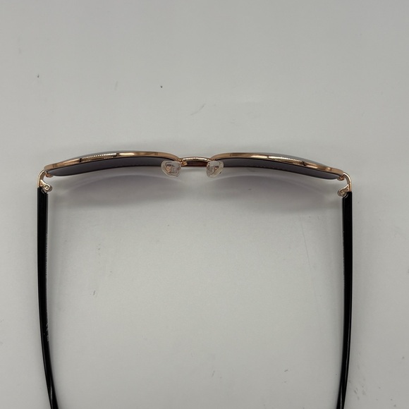 Michael Kors aviator sunglasses rose gold and black. - Picture 5 of 9